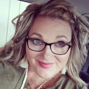 Meet your Posher, Christa